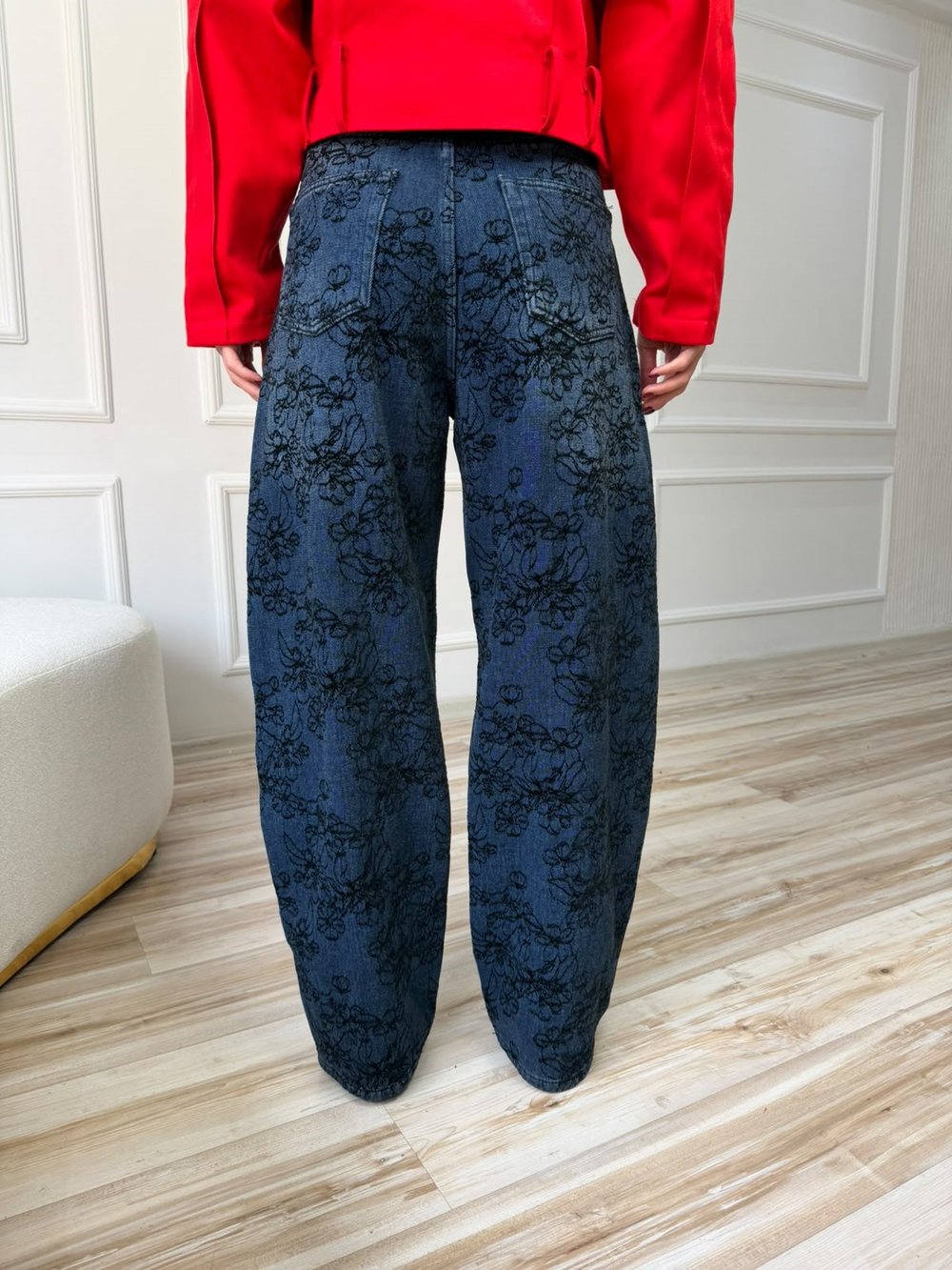 Çiçek Desenli Geniş Paça Jean Pantolon - SİYAH