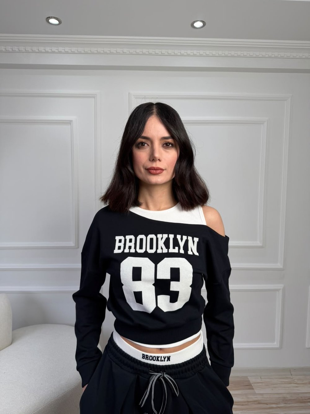 Asimetrik Atlet Detaylı Baskılı Crop Sweat - LACİ