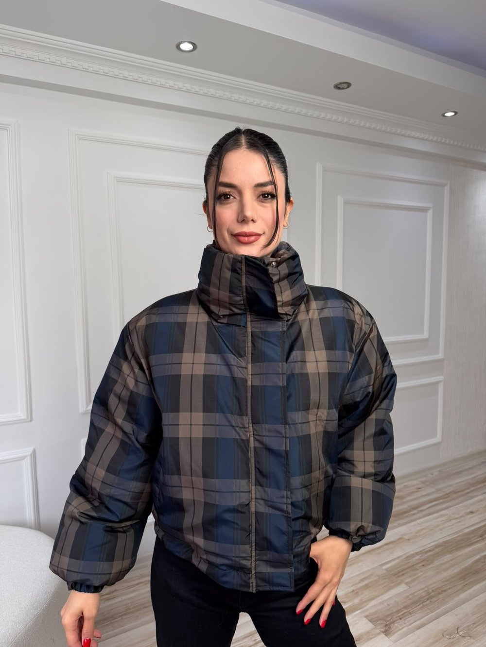 Dik Yaka Ekose Desenli Oversize Şişme Mont - HAKİ