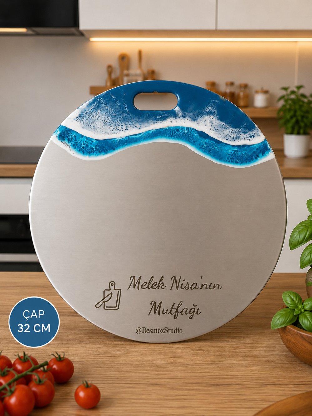 Dalga Temalı - Kişiye Özel Paslanmaz Çelik Pizza Sunum ve Kesim Tahtası – 32 cm