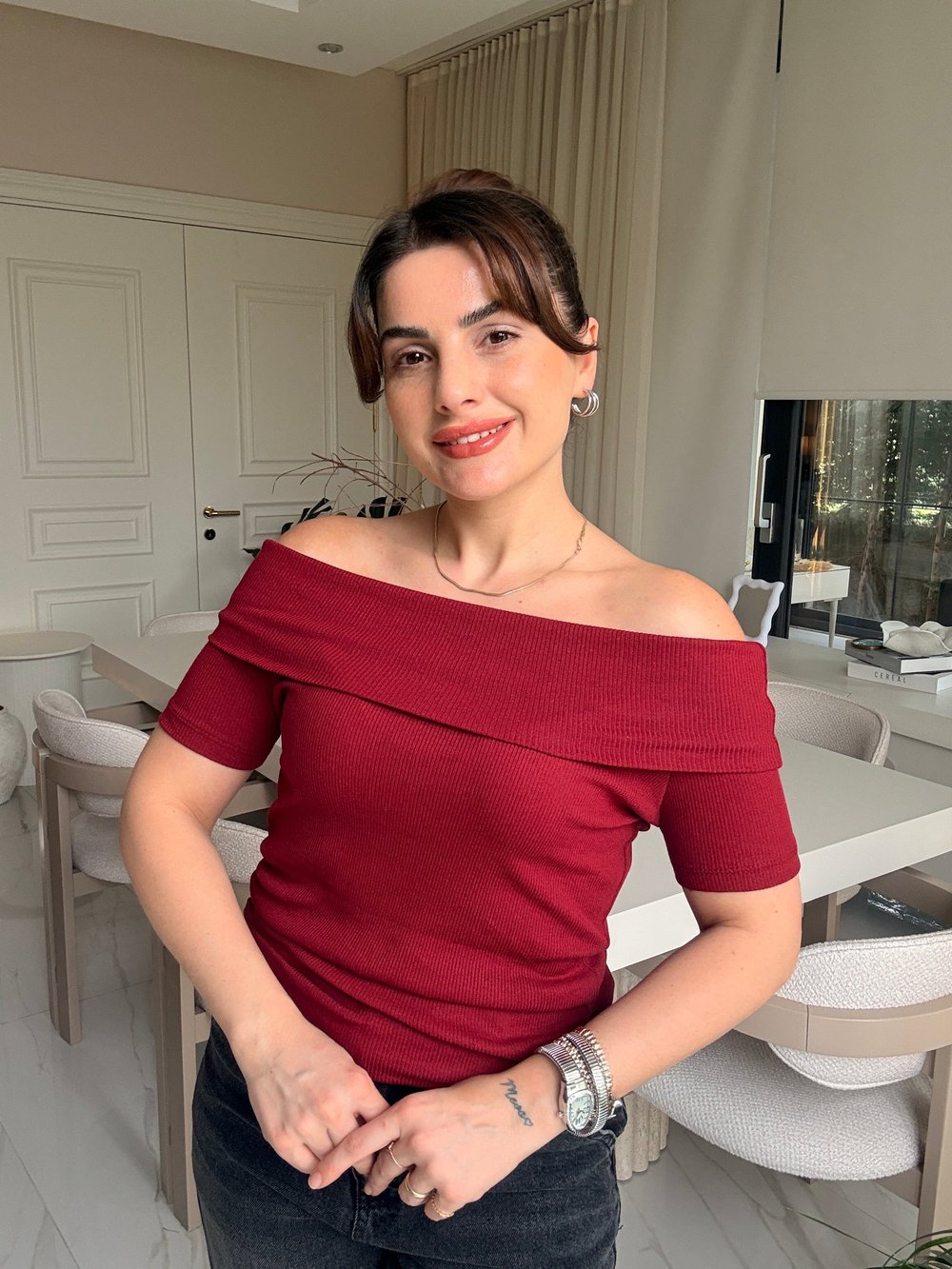 Bordo Madonna Yaka Ribanalı Bluz