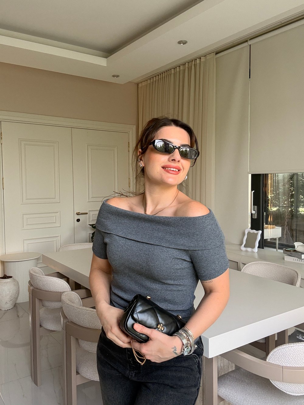 Füme Madonna Yaka Ribanalı Bluz