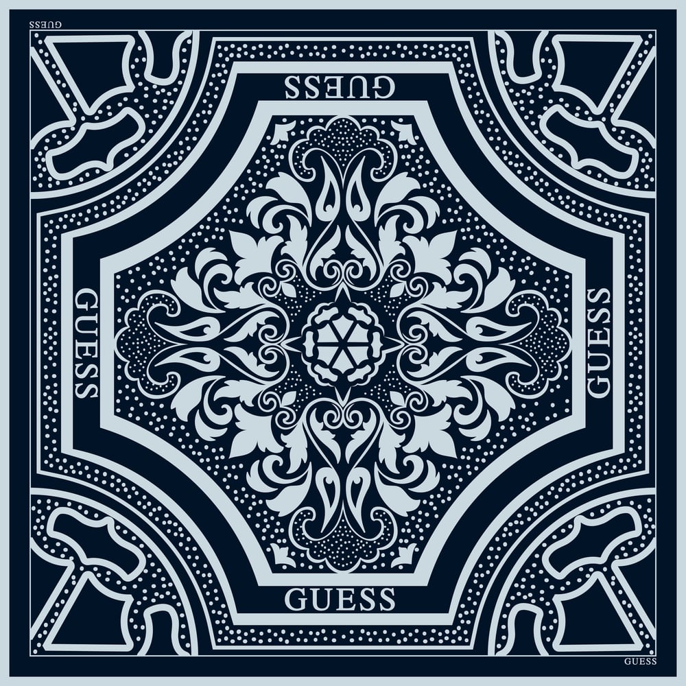 guess-royal-pattern-blue-esarp-b17-86.jpeg