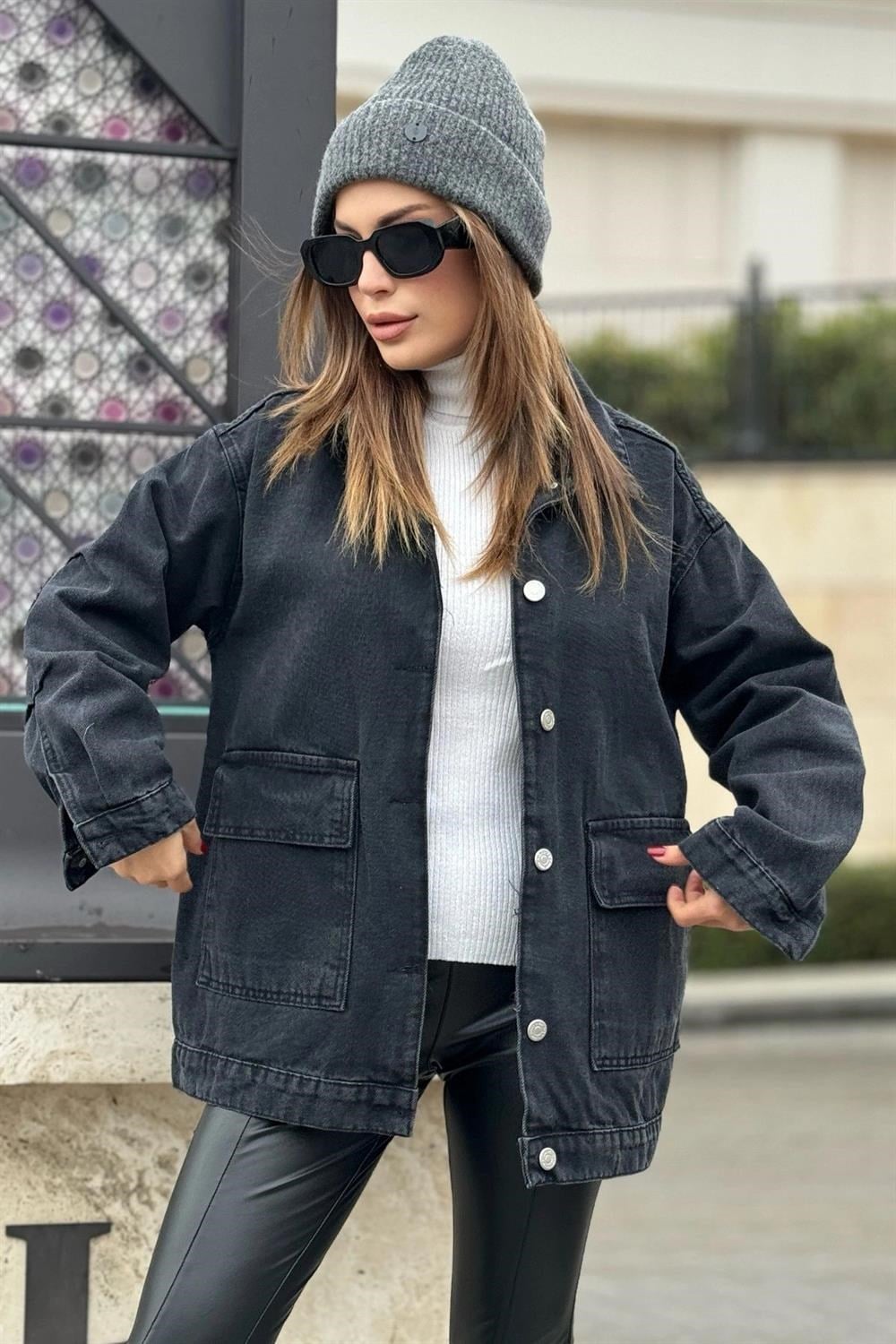 Kadın Siyah Geniş Cepli, Kaliteli Jeans Kumaş, Salaş Kot Ceket