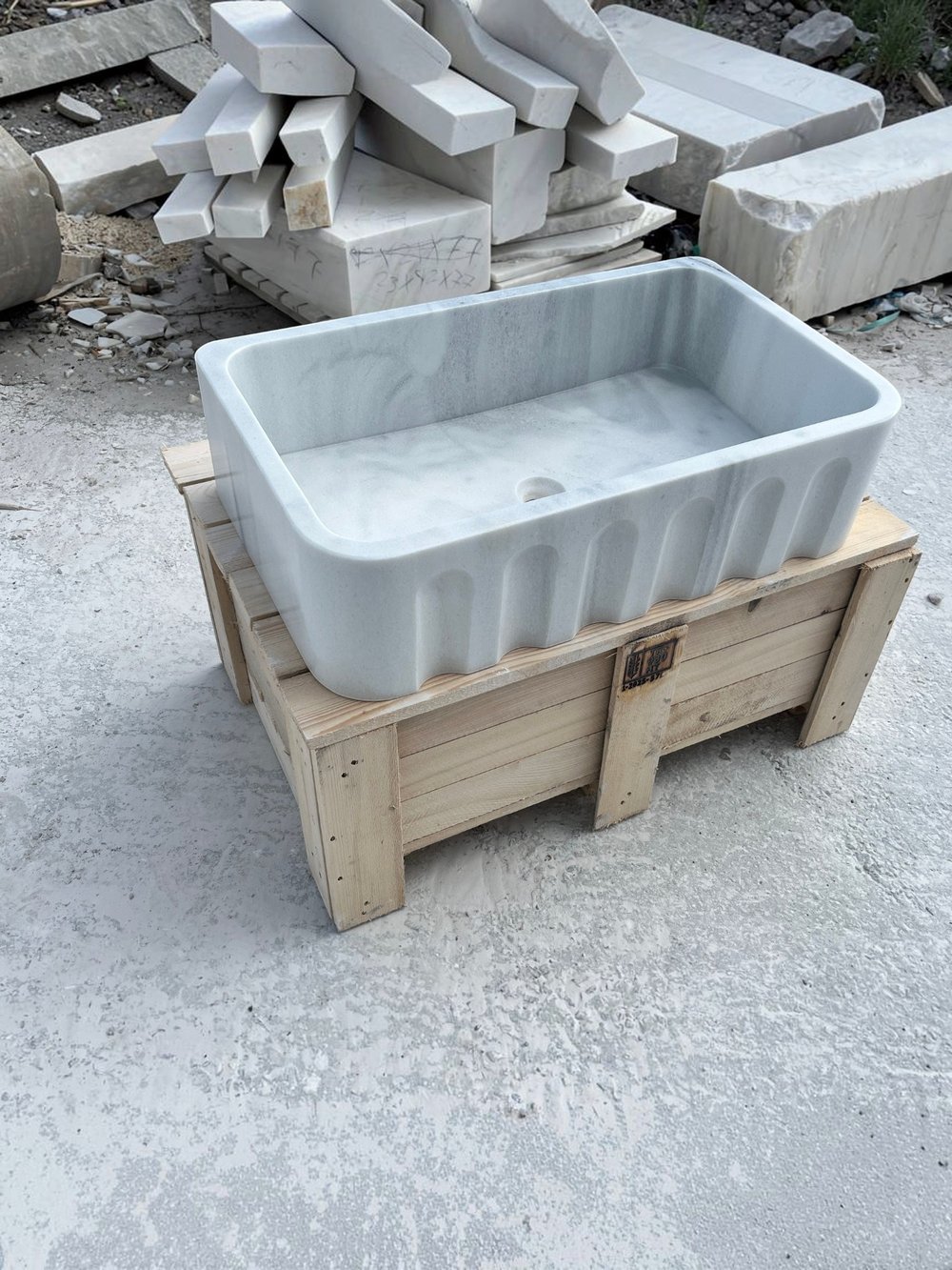 Bianco Carrara Mermer Mutfak Evyesi - AMKC26001