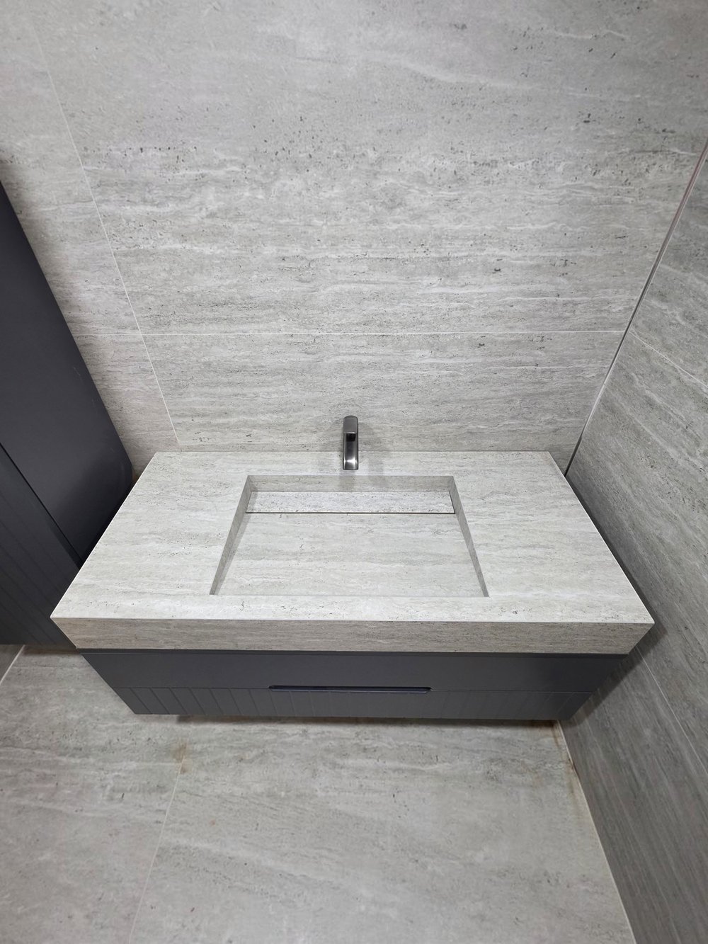 Traverten Görünümlü Porselen Lavabo - AC26018