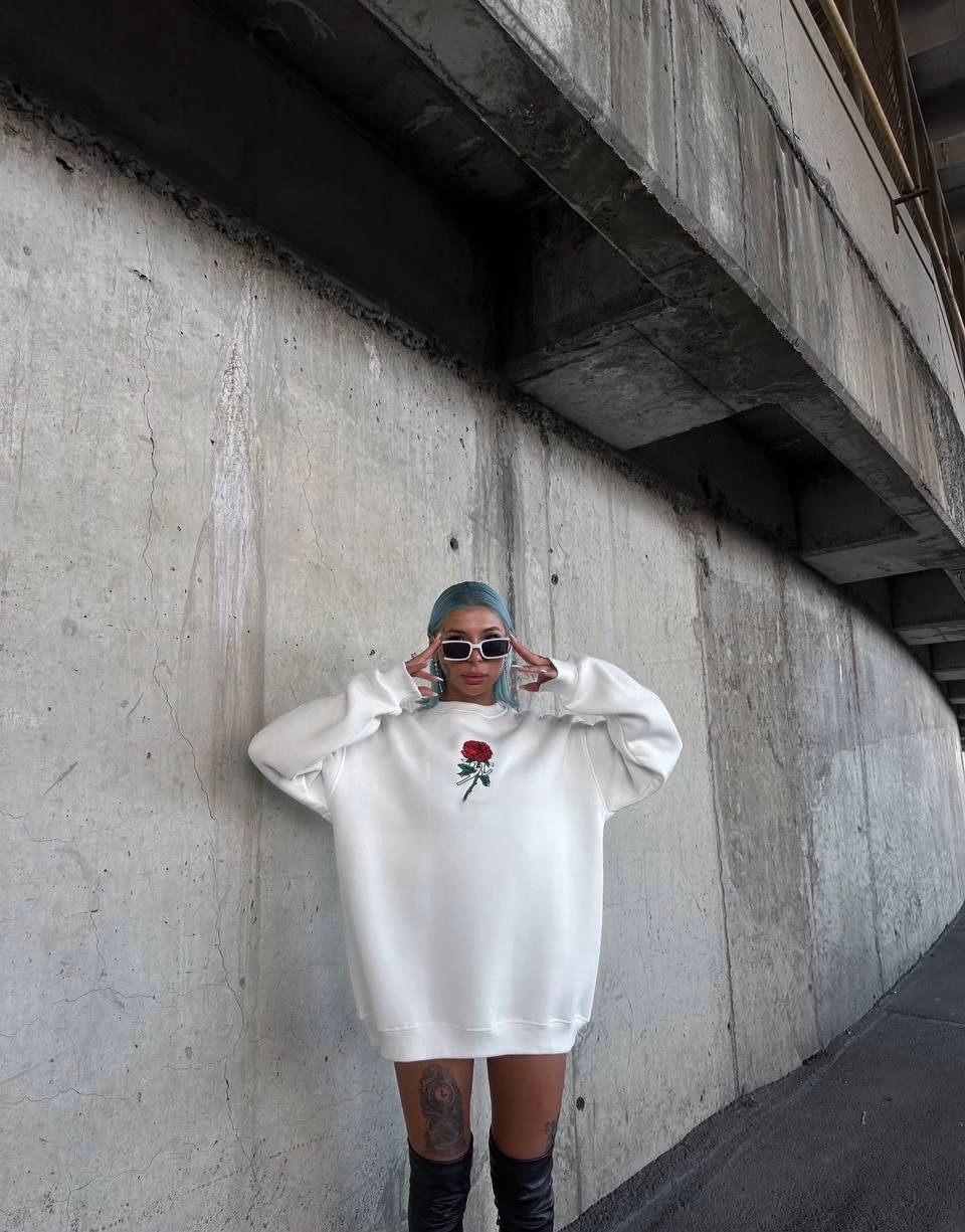 Kadın 3 iplik Pamuklu Bisiklet Yaka GÜL Baskılı SweatShirt - BeyazBeyaz