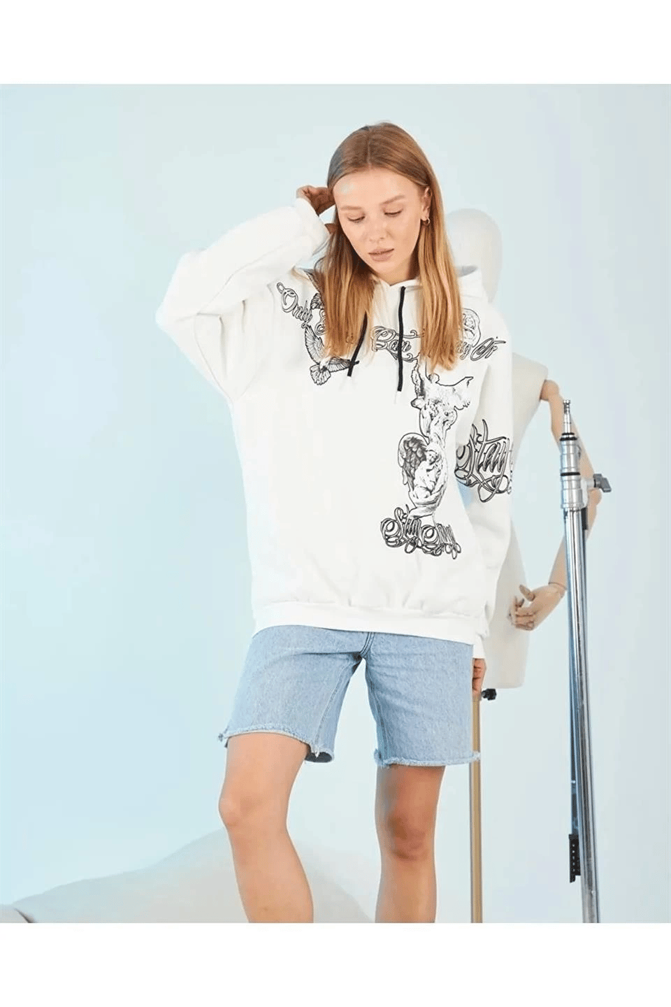 Kadın Oversize Kapüşonlu Baskılı 3 İplik Pamuklu Hoodie Sweatshirt - B