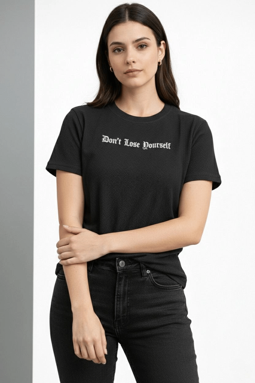 Kadın Wafıl Kumaş Tişört Regular Kalıp Bisiklet Yaka Baskılı T-Shirt - Siyah