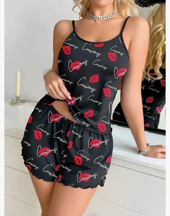 Kadın Siyah Öpücük Desenli Şortlu Pijama Takımı