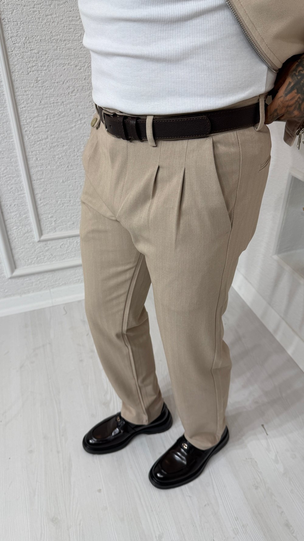 Bej Modern Fit Pileli Pantolon