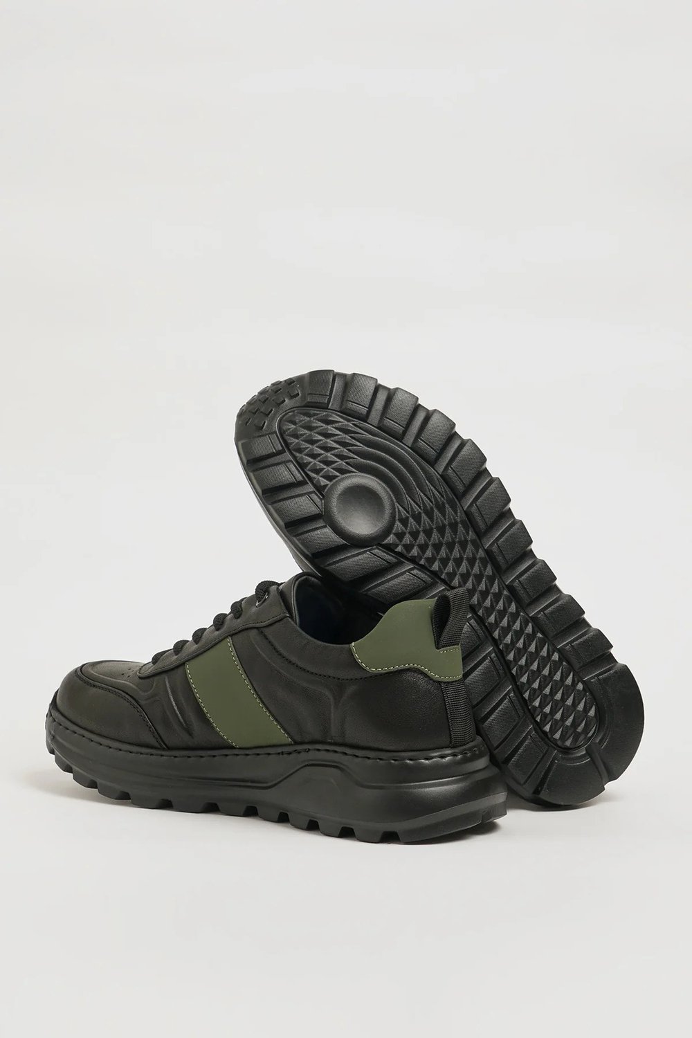 Milton Model İthal Taban Kombinasyonlu Deri Sneaker Ayakkabı - SİYAH