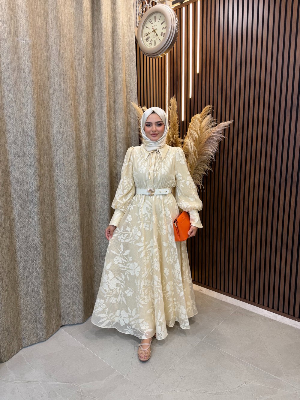 Alina Çiçek Desenli Kemerli Elbise | Krem