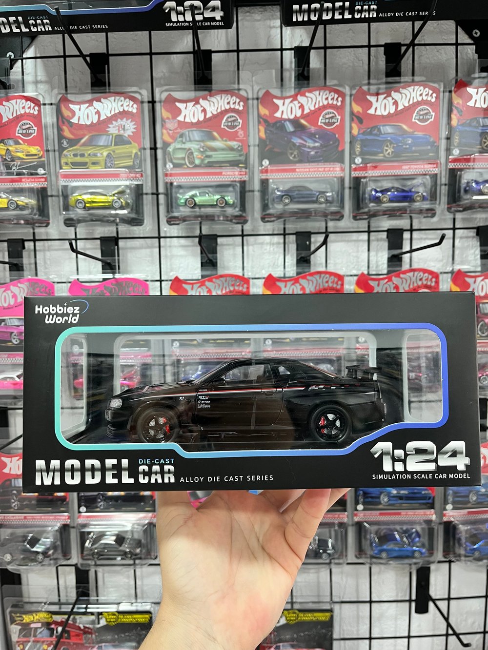 Hobbiez 1/24 GT-R (R34)