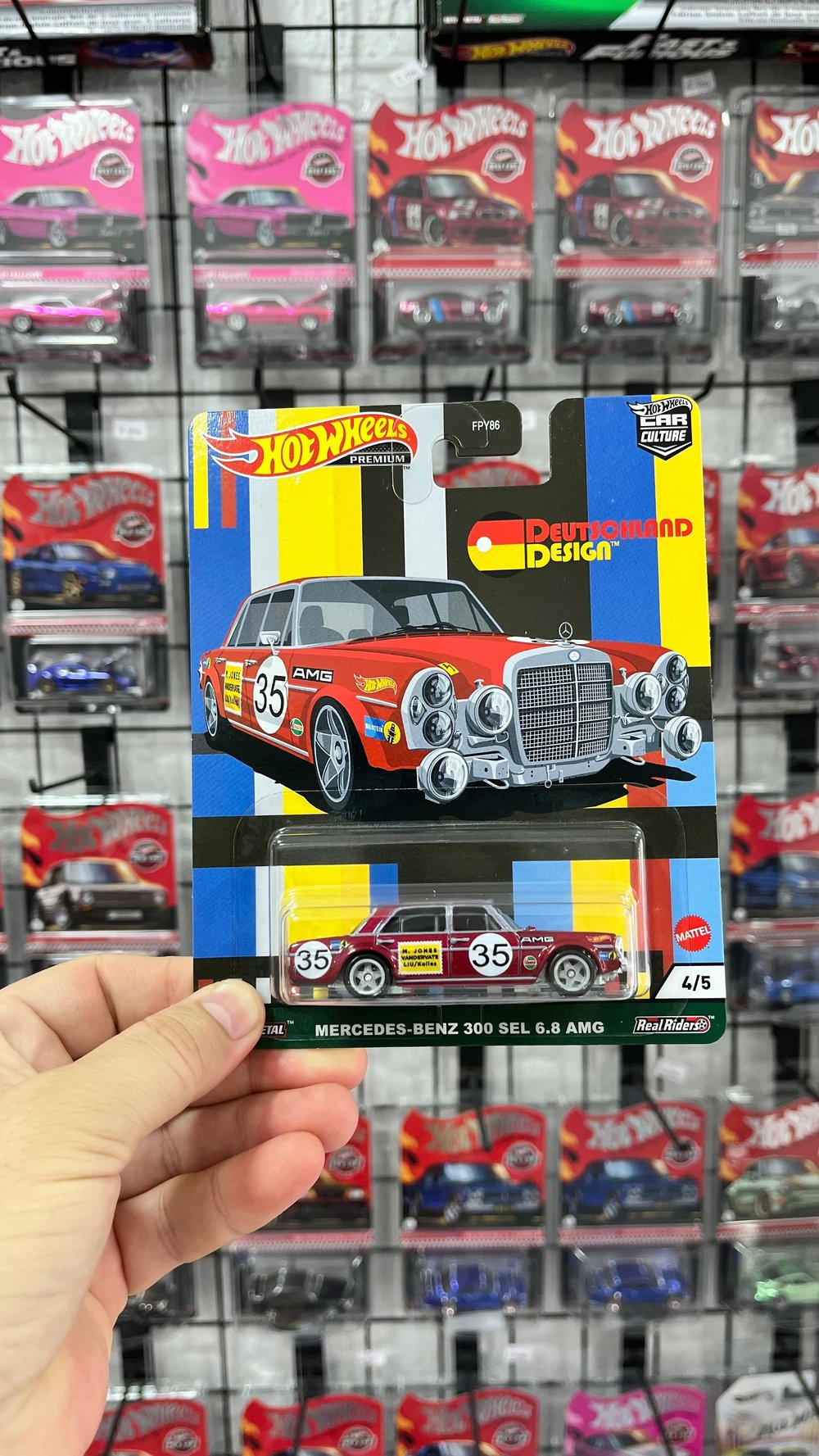 Hot Wheels Premium Mercedes 300 SEL 6.8 AMG