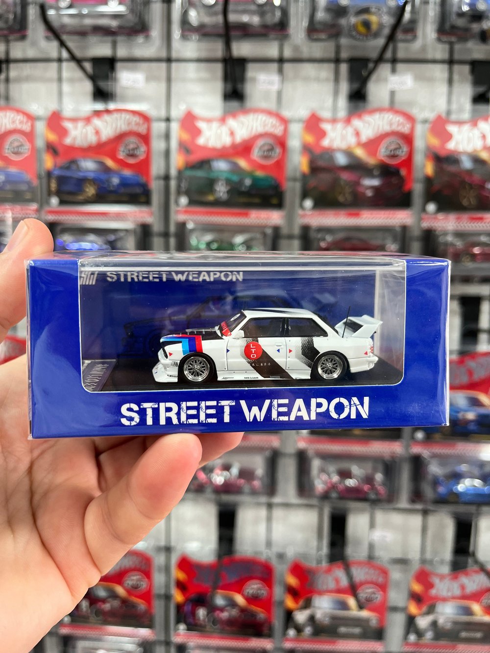 Street Weapon 1/64 BMW E30 LTO 