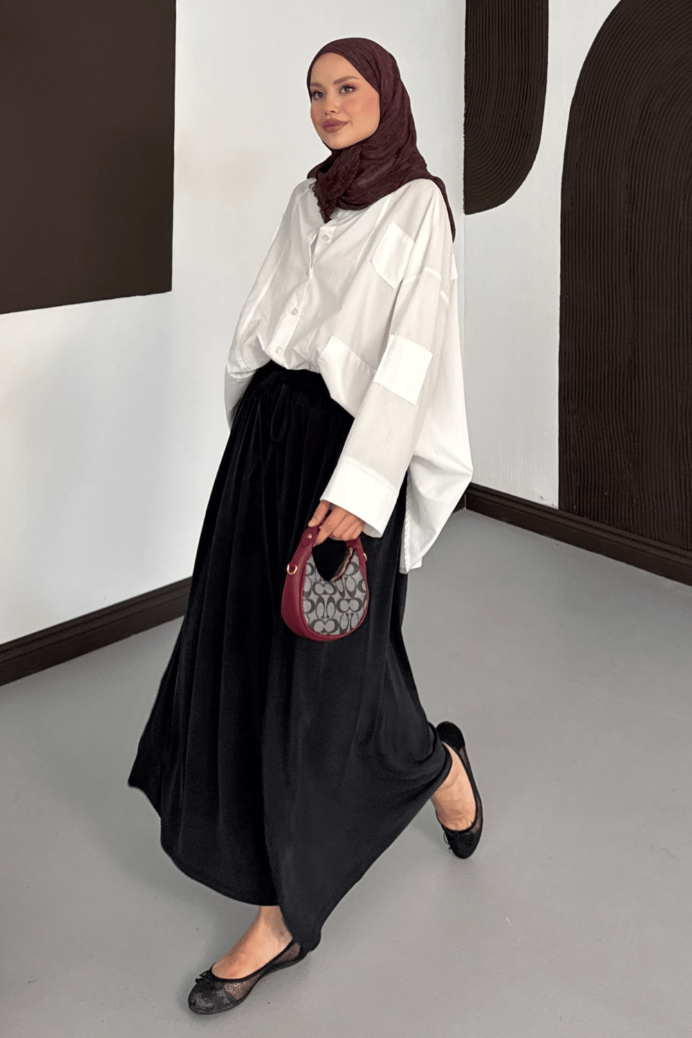 Lina Oysho Etek Görünümlü Pantolon - Siyah