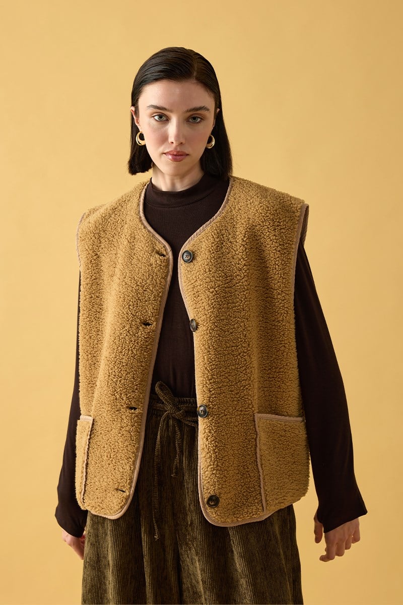 Camel Peluş Cep Detay Yelek