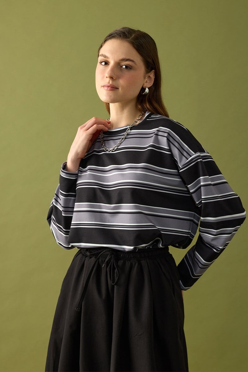 Siyah Çizgili Body