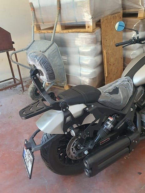 Benda Darkflag 500 Sissy Bar