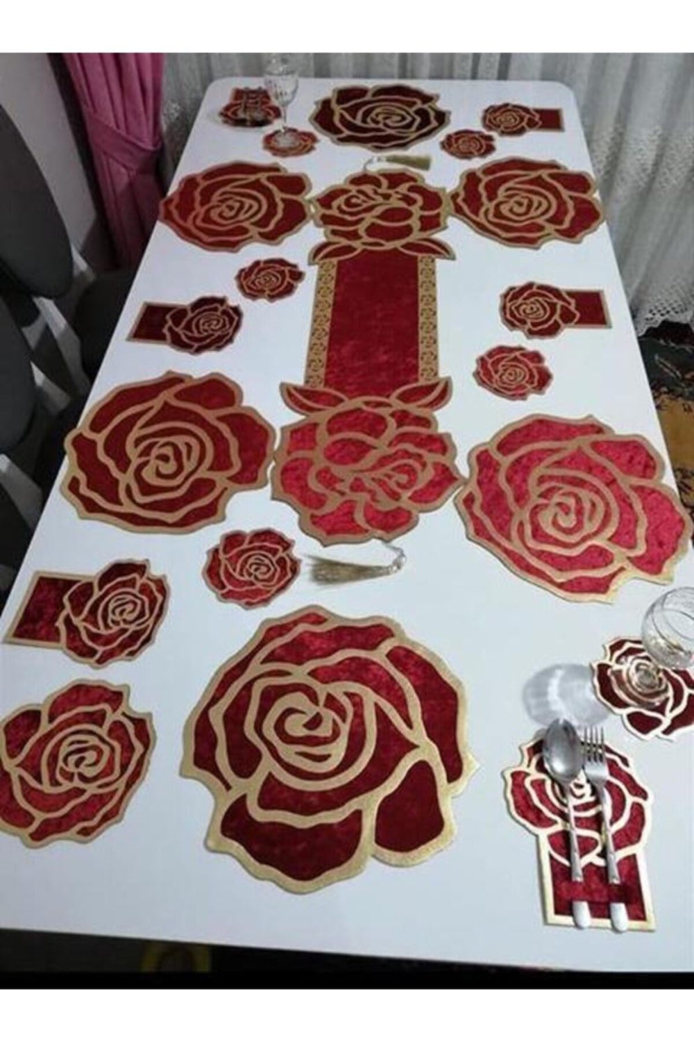 Gül Desenli 19 Parça Servis Takımı