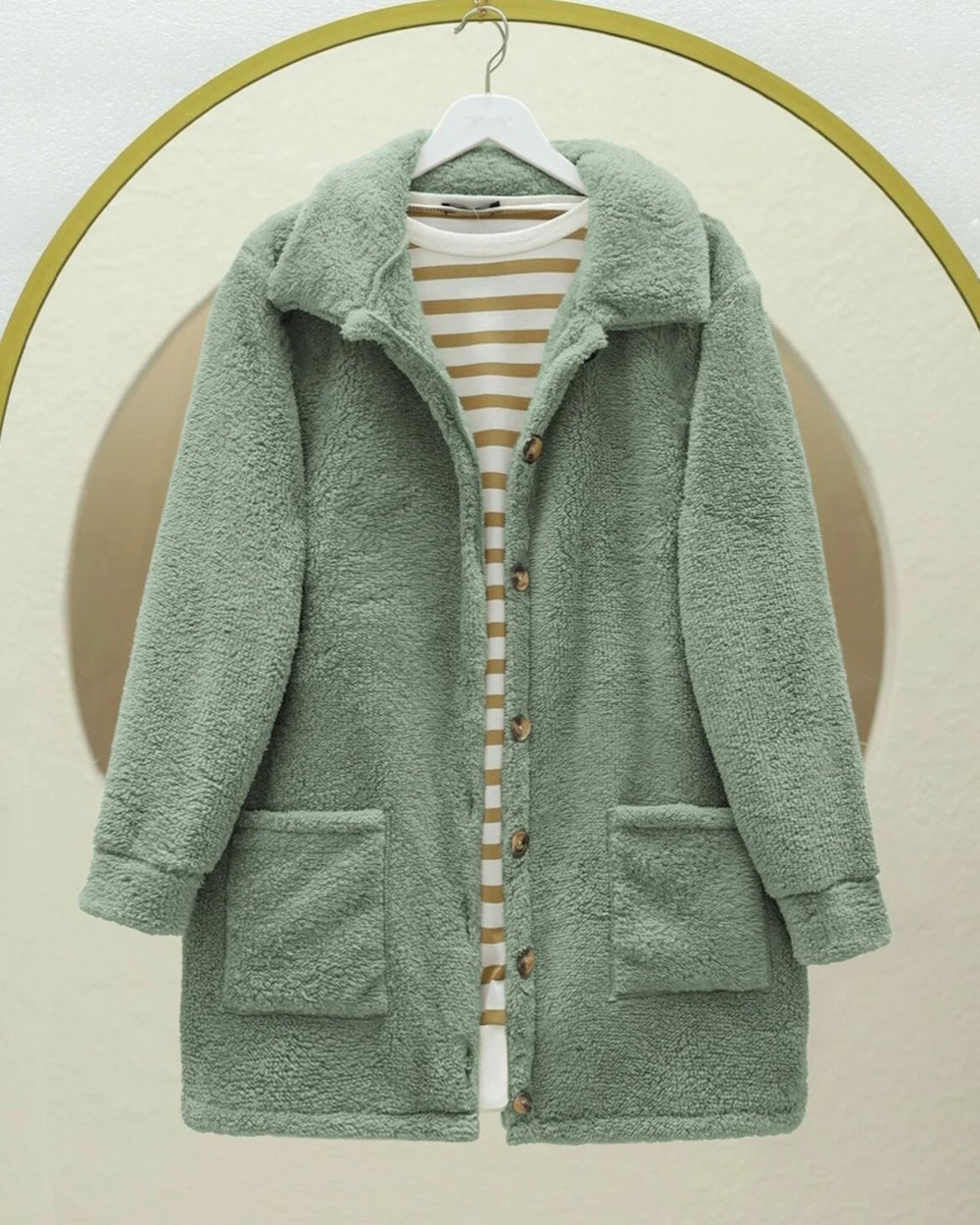 Boydan Düğmeli Cepli Pelüş Ceket    -Mint