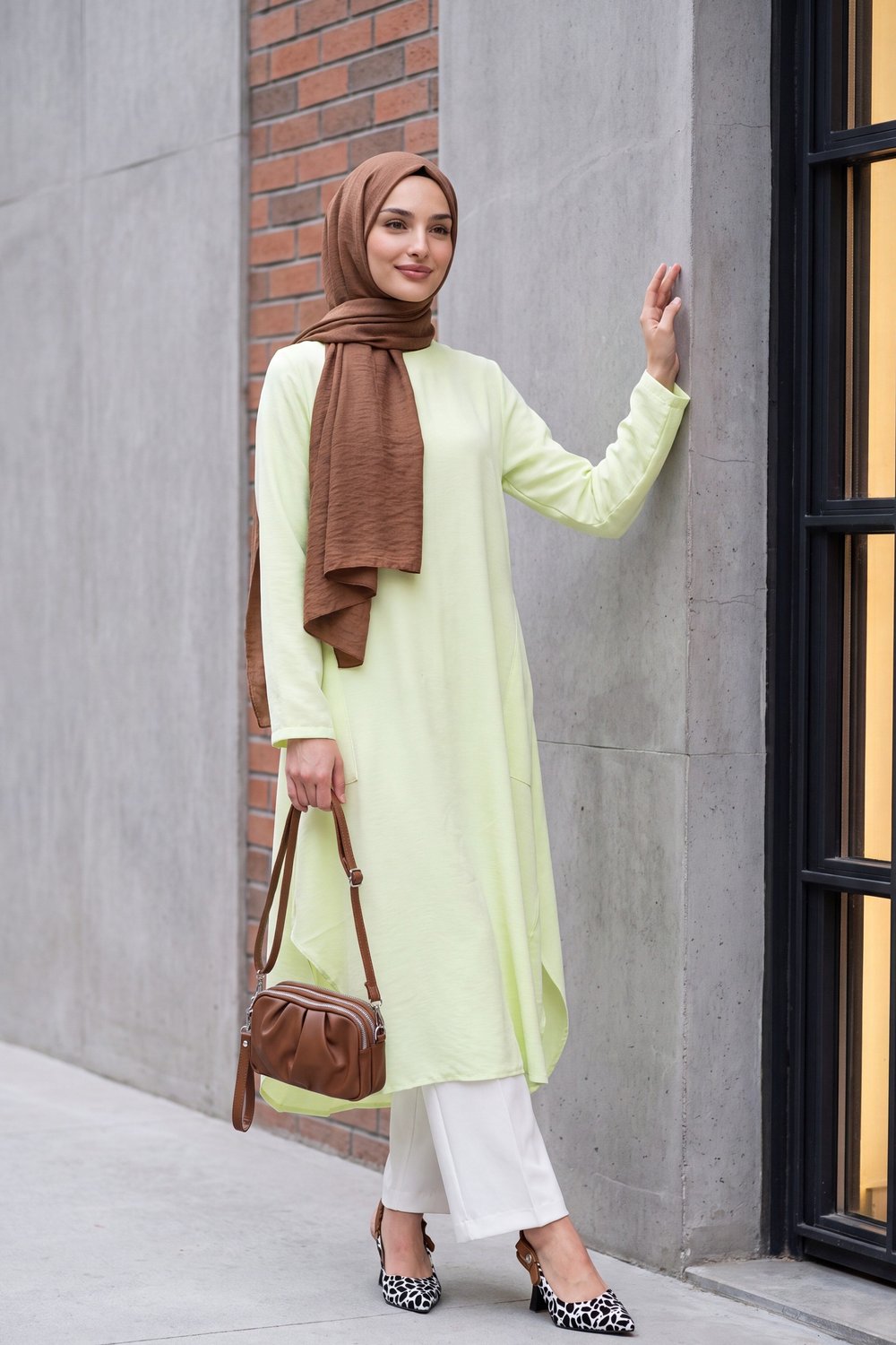 Cepli Yanları Yırtmaçlı Uzun Rayon Tunik  -Açık Sarı