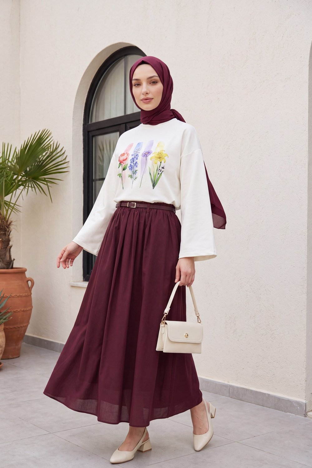 Çiçek Baskılı Bisiklet Yaka Oversize 2 İplik Penye Sweatshirt -Ekru