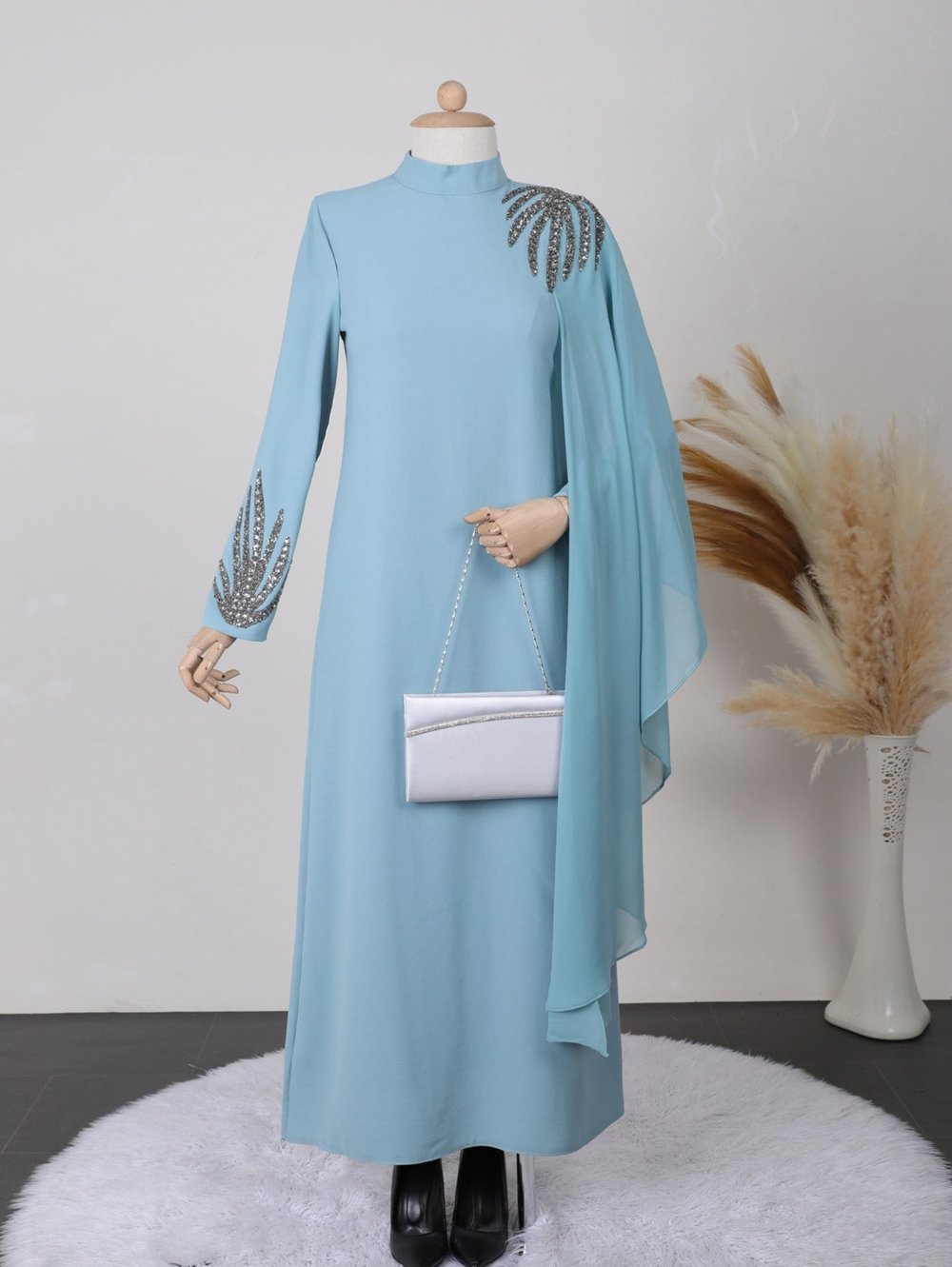 Omuzu ve Kolu Taşlı Şifon Detaylı Krep Elbise -Mint