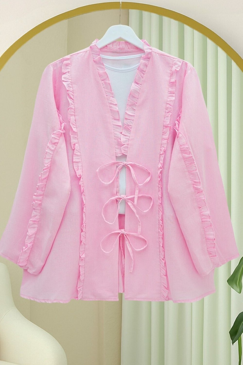 Önü Ve Kolu Fırfırlı Bağlamalı Keten Görünümlü Gömlek -Pembe