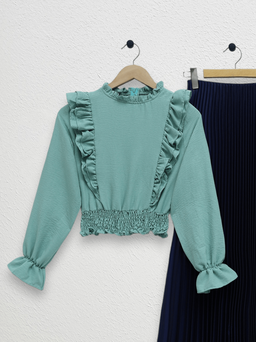 Robadan Fırfırlı Beli Büzgülü Ayrobin Bluz  -Mint