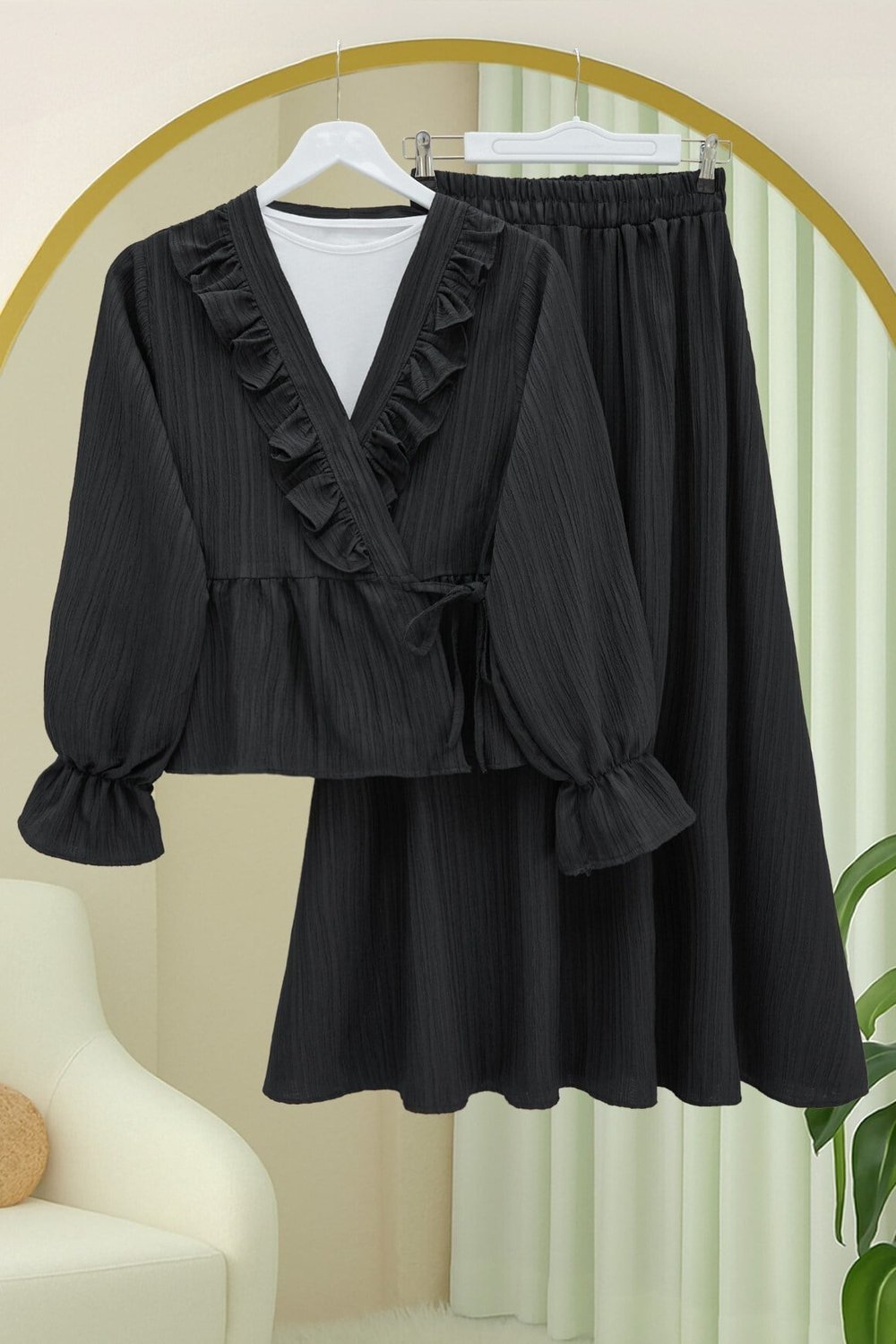 Yakası Fırfırlı Önü Bağlamalı Etekli Kimono Takım  -Siyah
