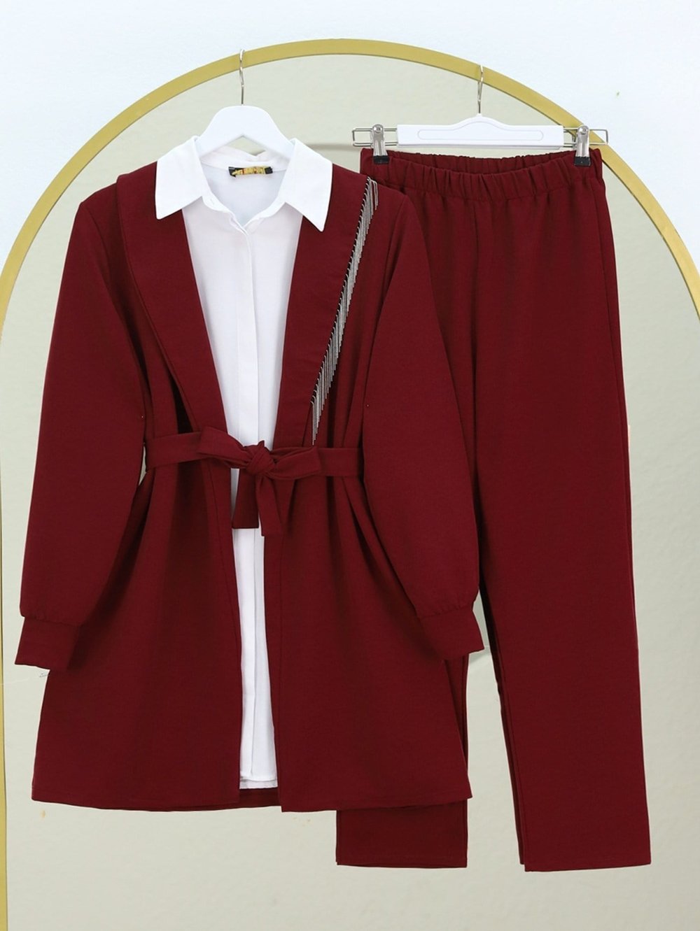 Yakası Metal Püsküllü Kemerli Ceket Pantolon Takım -Bordo