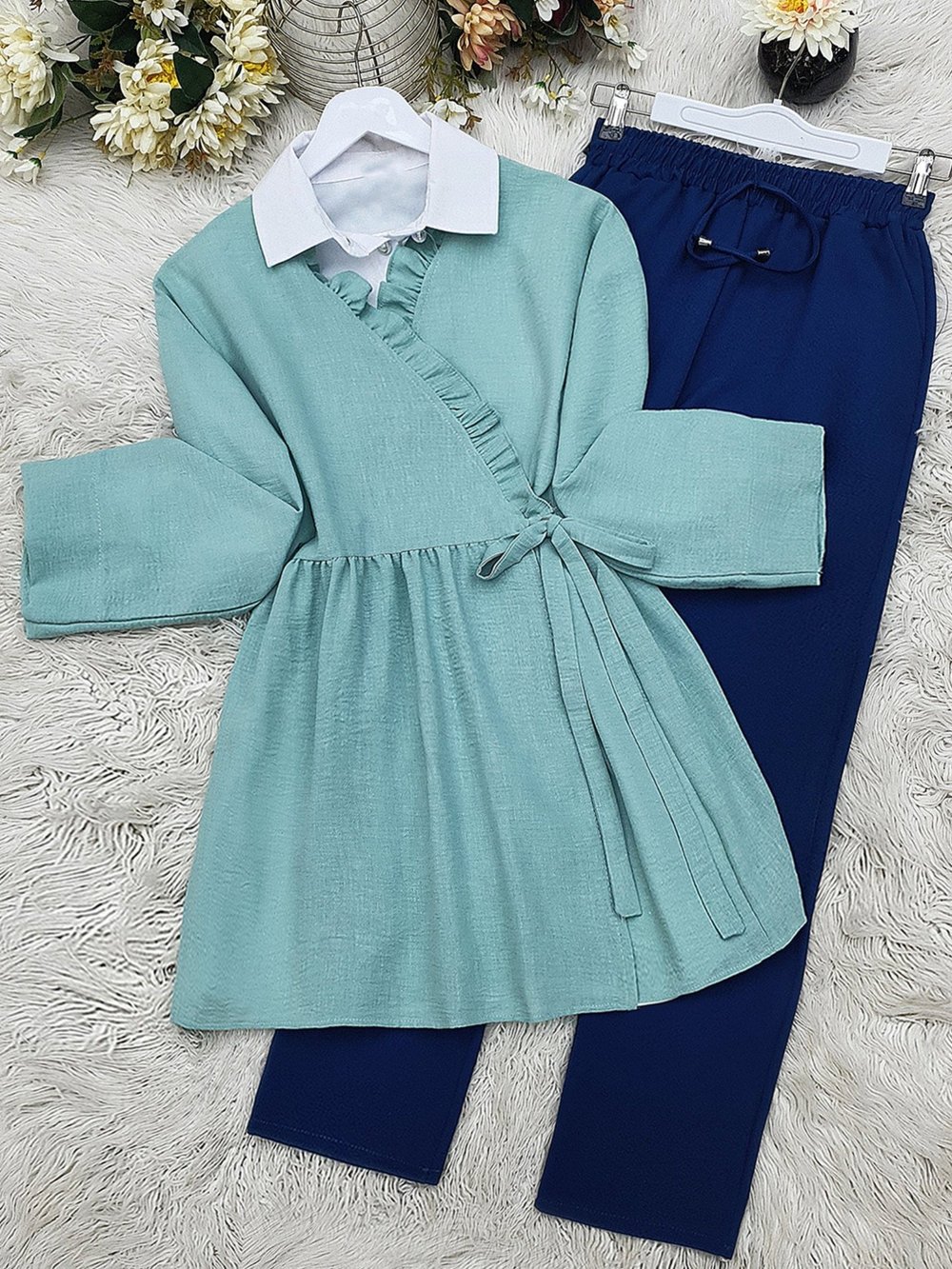 Yandan Çift Bağcıklı Yakası Fırfırlı Keten Görünümlü Kimono -Mint