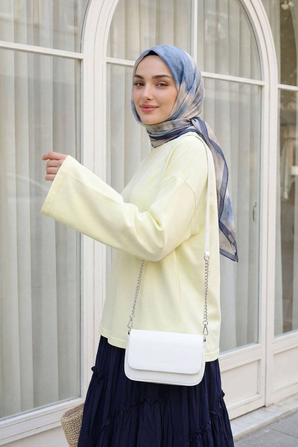 Yuvarlak Yaka Salaş Penye Bluz -Açık Sarı