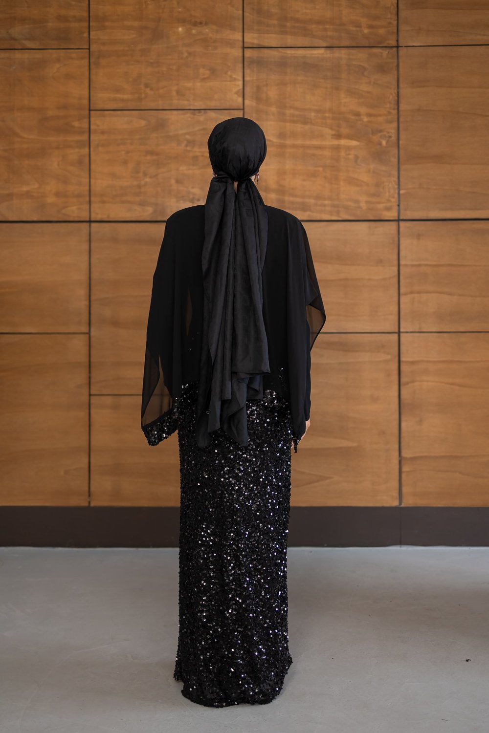 Pelerinli Payet Elbise | Siyah