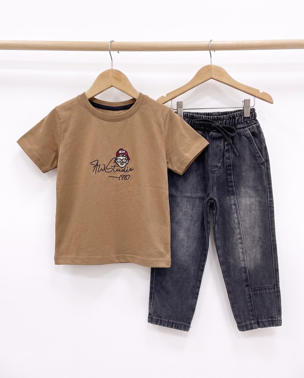 50409-1 Baskılı Tişört Baggy Jean Pantolonlu Erkek Takım KAHVE