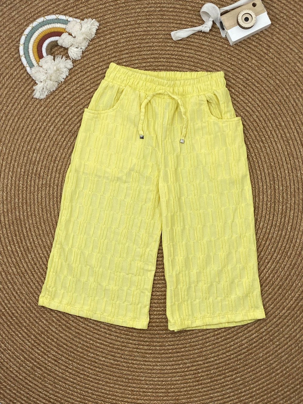 W4558 BÜRÜMCÜK KAPRİ SARI