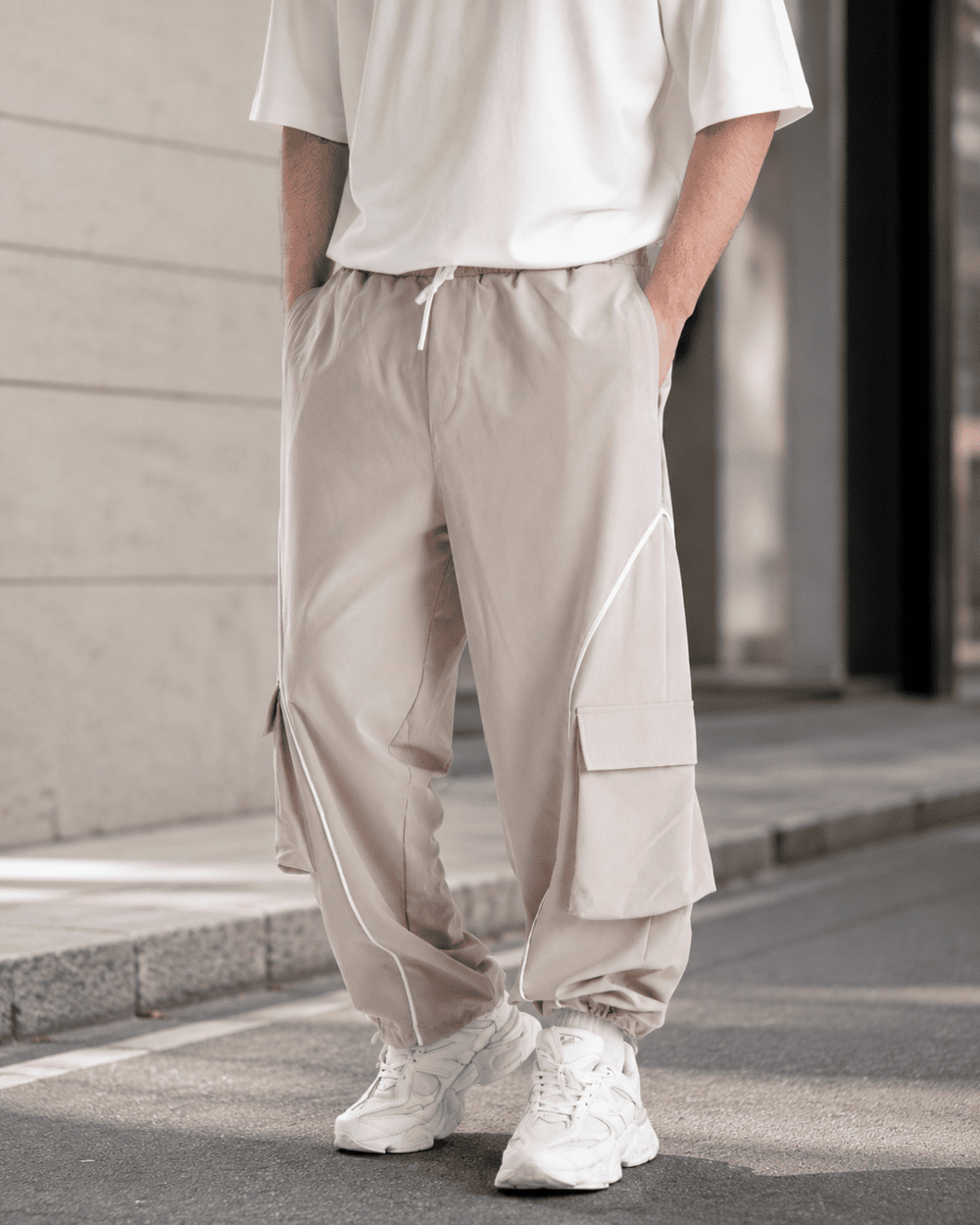 Erkek Paraşüt Kumaş Paça Baggy Eşofman