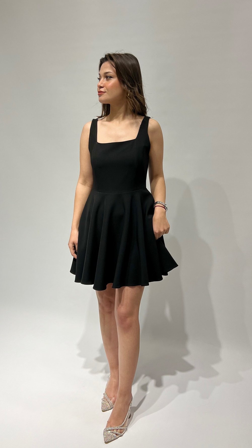Siyah Çan Kısa Abiye