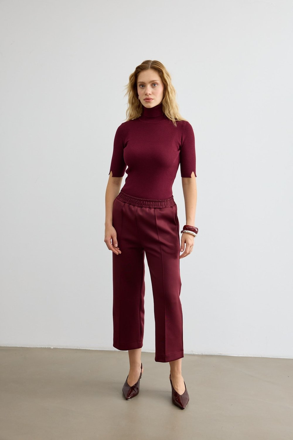 dikis-detayli-scuba-pantolon-bordo-539-43.jpg