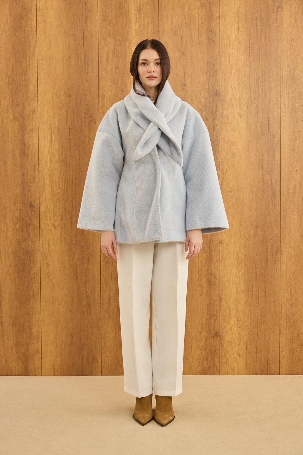fularli-oturtmali-midi-fox-kaban-soft--bbb43a.jpg