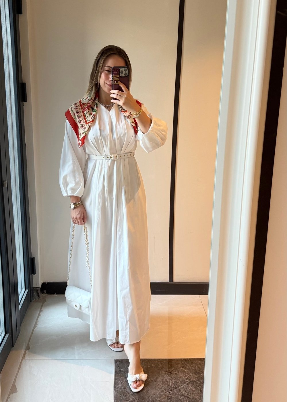 Pileli Kaplama Kemerli Elbise Beyaz