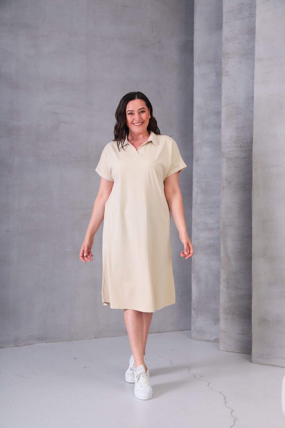 3819 Yıkamalı Kumaş Polo Yaka Elbise Krem