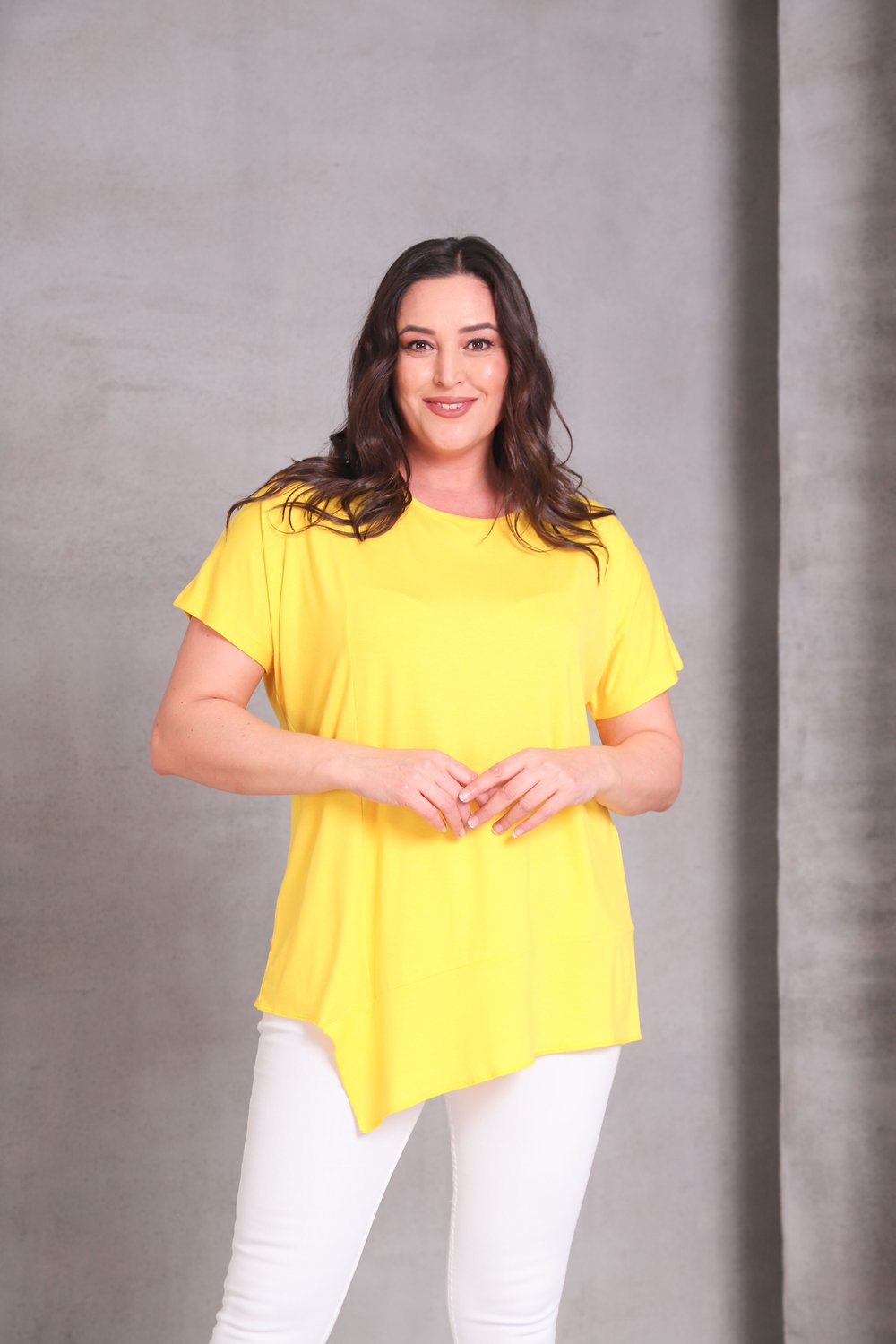 Asimetrik Kesim Basic T-shirt Sarı