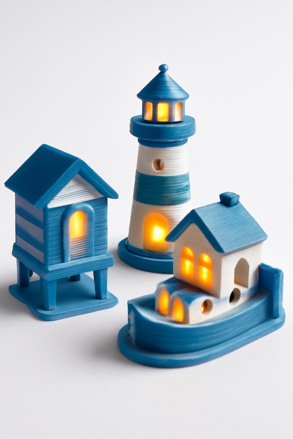 3 Adet Dekoratif Aydınlatma Mumluk Sahil Köy Set Plastiktir. Tea Light Mum Dahildir.