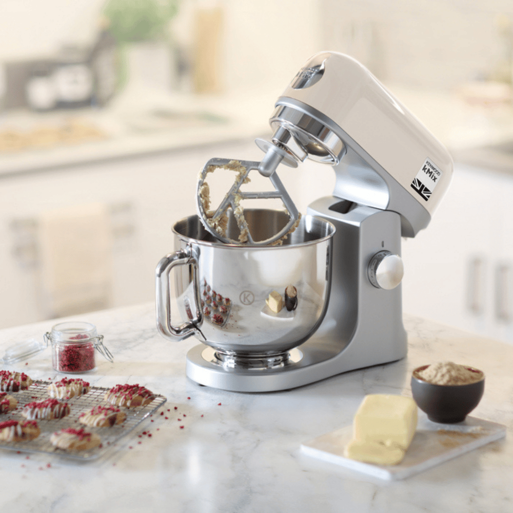 Kenwood kMix Mutfak Şefi 1000W 5 Lt KMX750CR