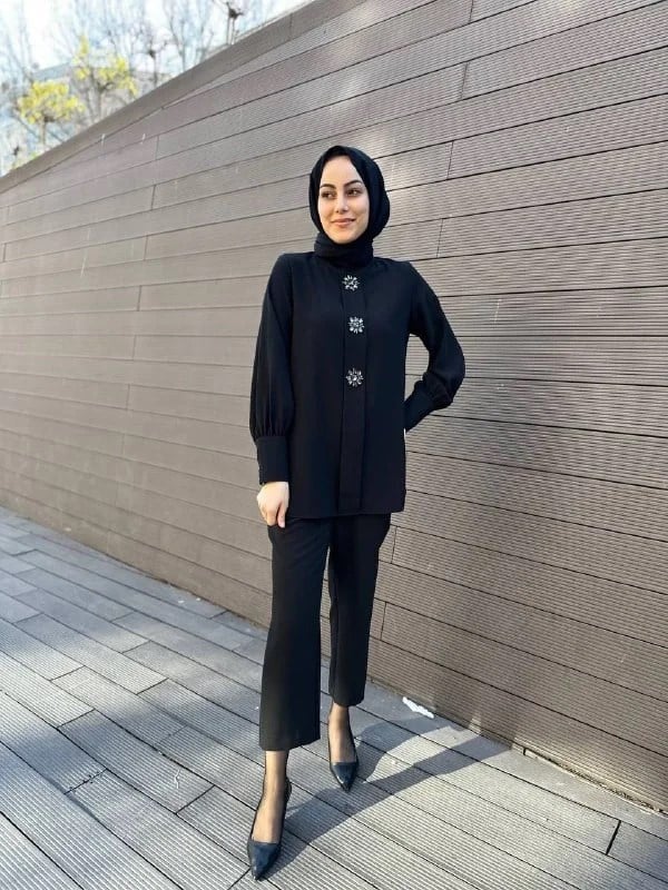 MY312 24S8231 Siyah Önü Taşlı Tunik