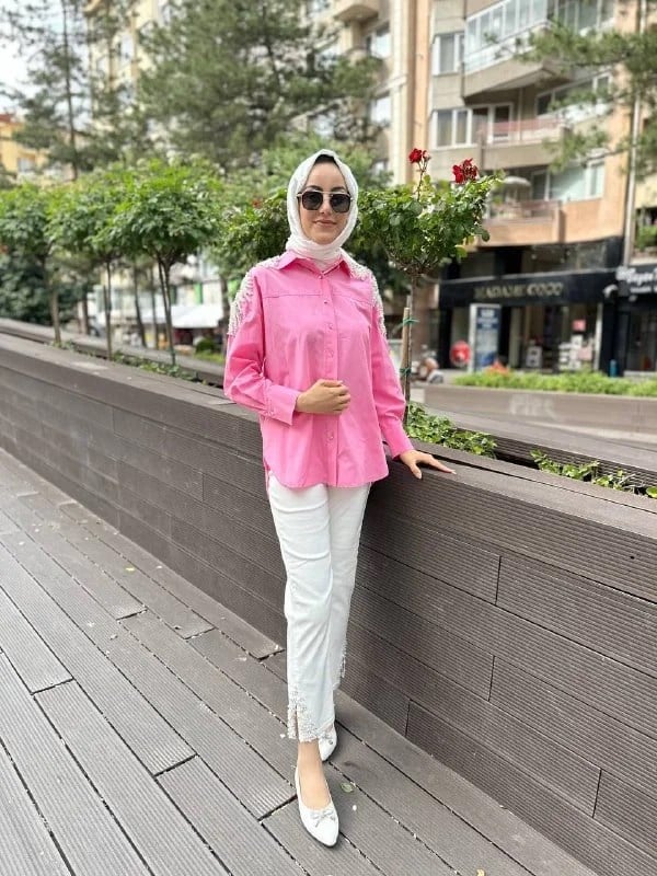 MY312 24S8247 Pembe Çift Omuz İşlemeli Gömlek