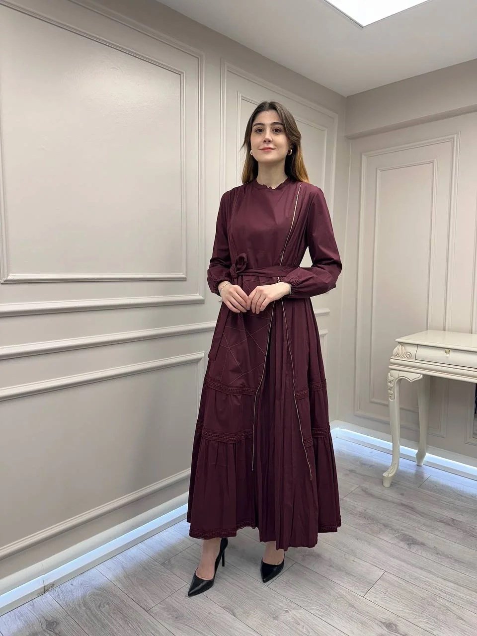 Misswhence 39807 Bordo Fermuar Ve Güpür Detaylı Elbise